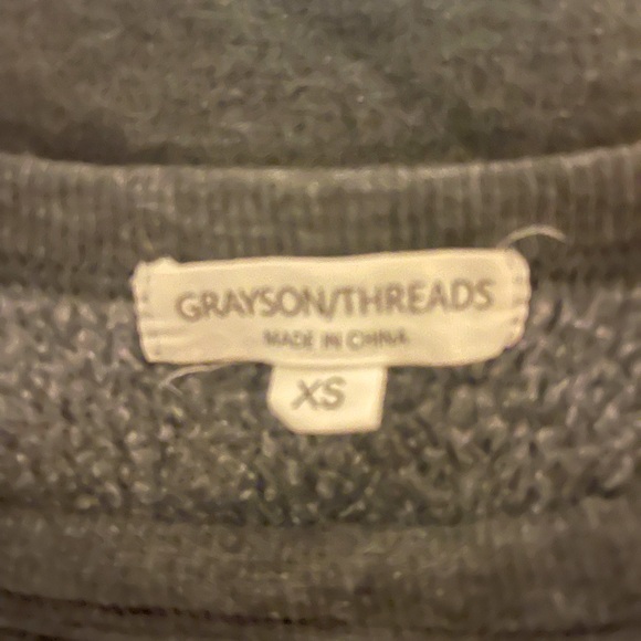 Grayson Threads Gray Sweatshirt Mama Needs Wine - Picture 4 of 4